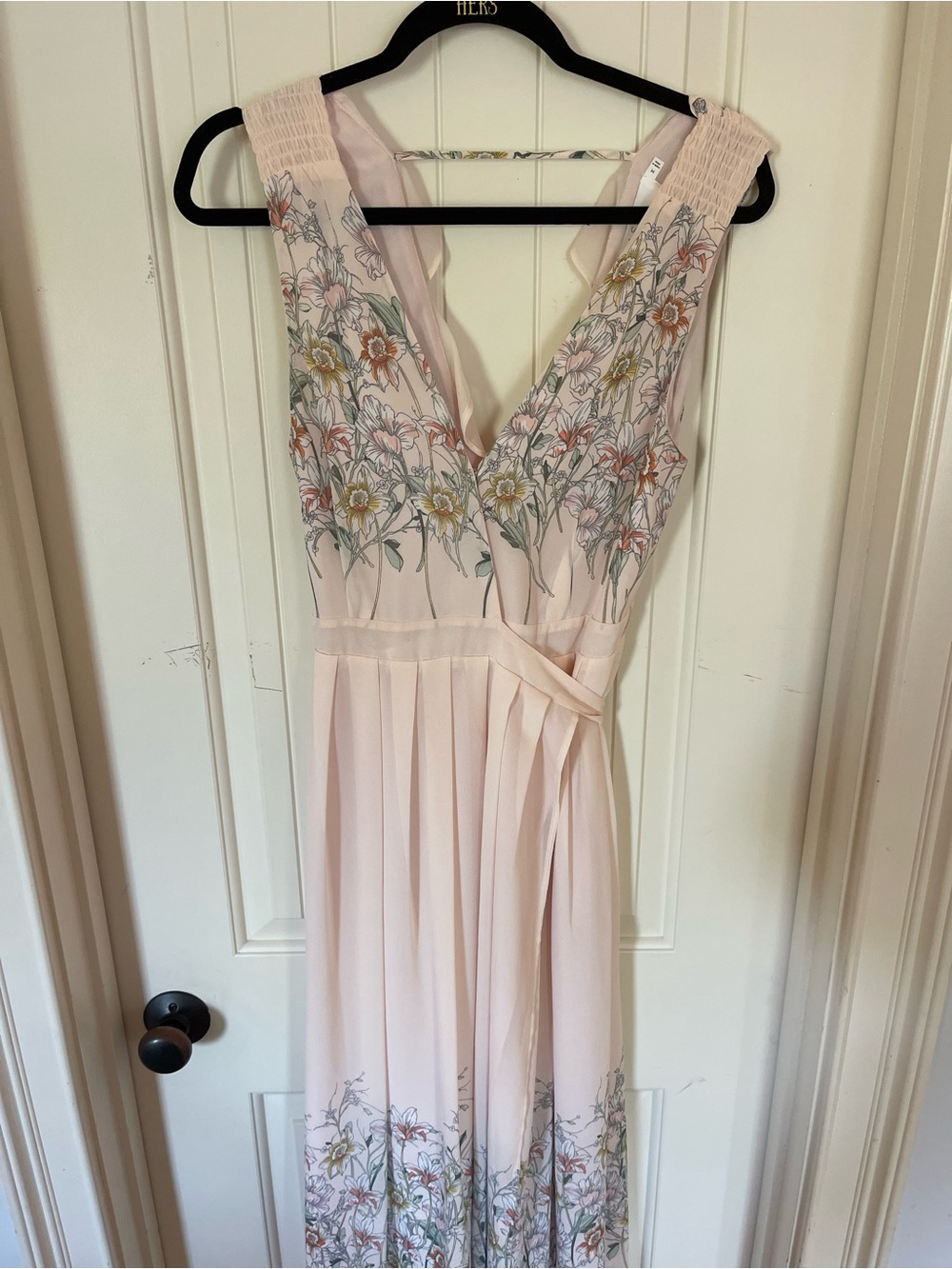 Astr Soft Blush Floral Embroidered V‑Neck Maxi Dress
